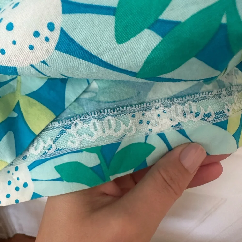 Lilly Pulitzer Blue and Green Floral Skort size 16
